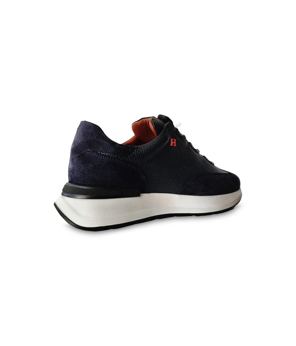 
                  
                    Warwick Sport Shoe
                  
                